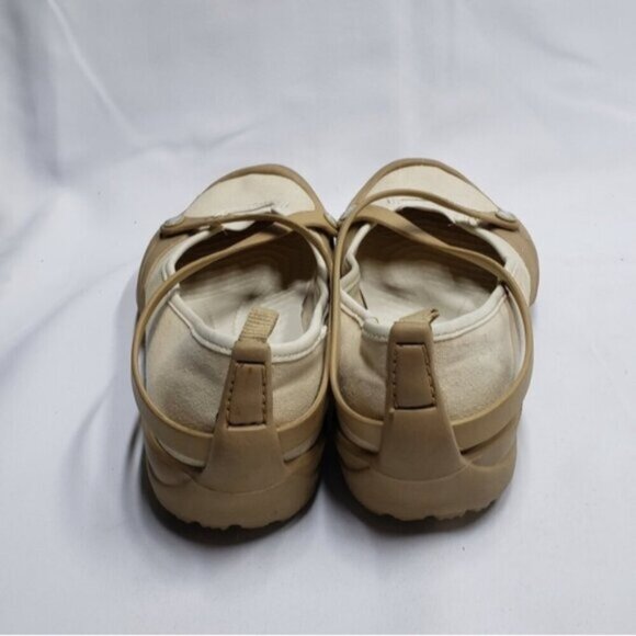 Crocs Slip On Celeste Tan Cream Canvas Size 10 Women's - Picture 5 of 13